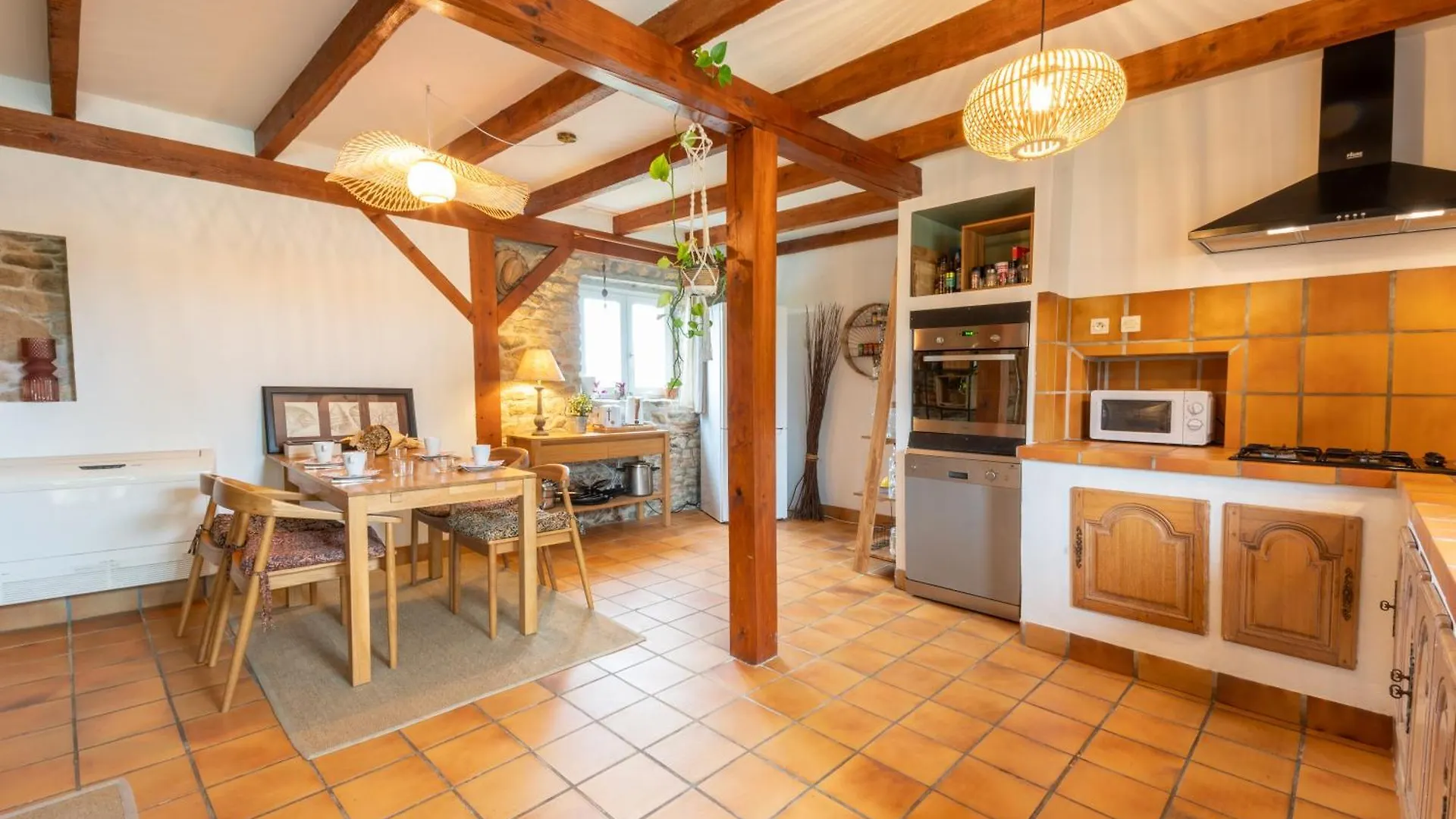 Hébergement de vacances Ker Gana Sauna, Jacuzzi, Poele A Bois Plourin