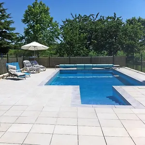 Hébergement de vacances Les Maricotais L'hirondelle